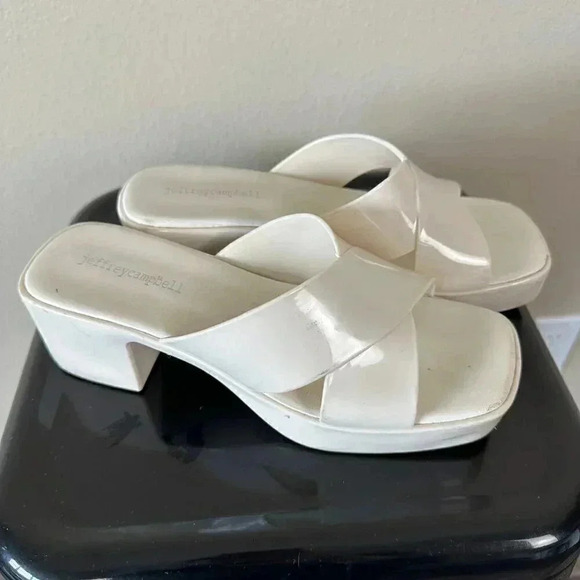 Jeffrey Campbell Platform Bubblegum Mule Sandals Cream Shiny Size 8 - Picture 10 of 11